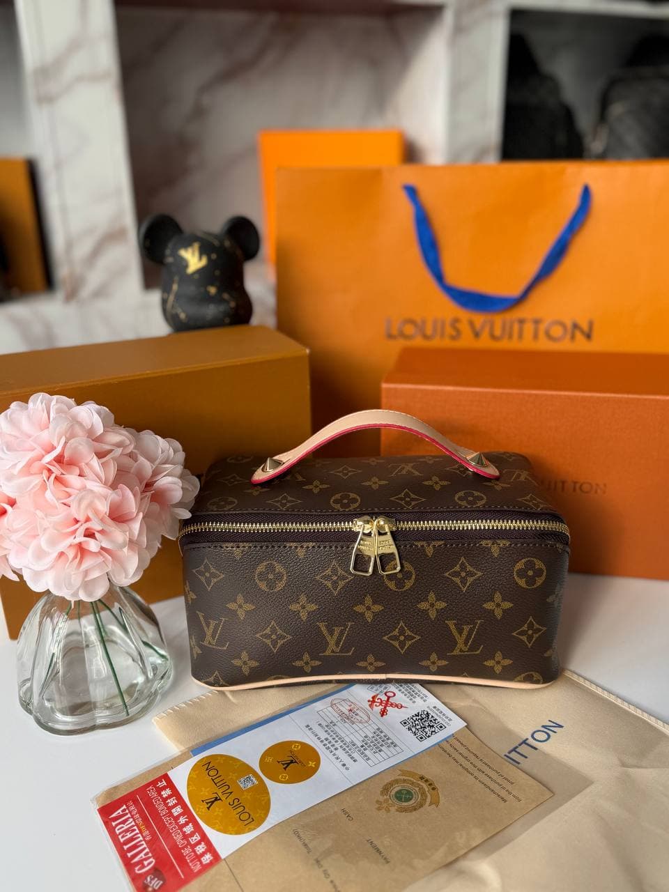 Несессер Louis Vuitton  косметичка