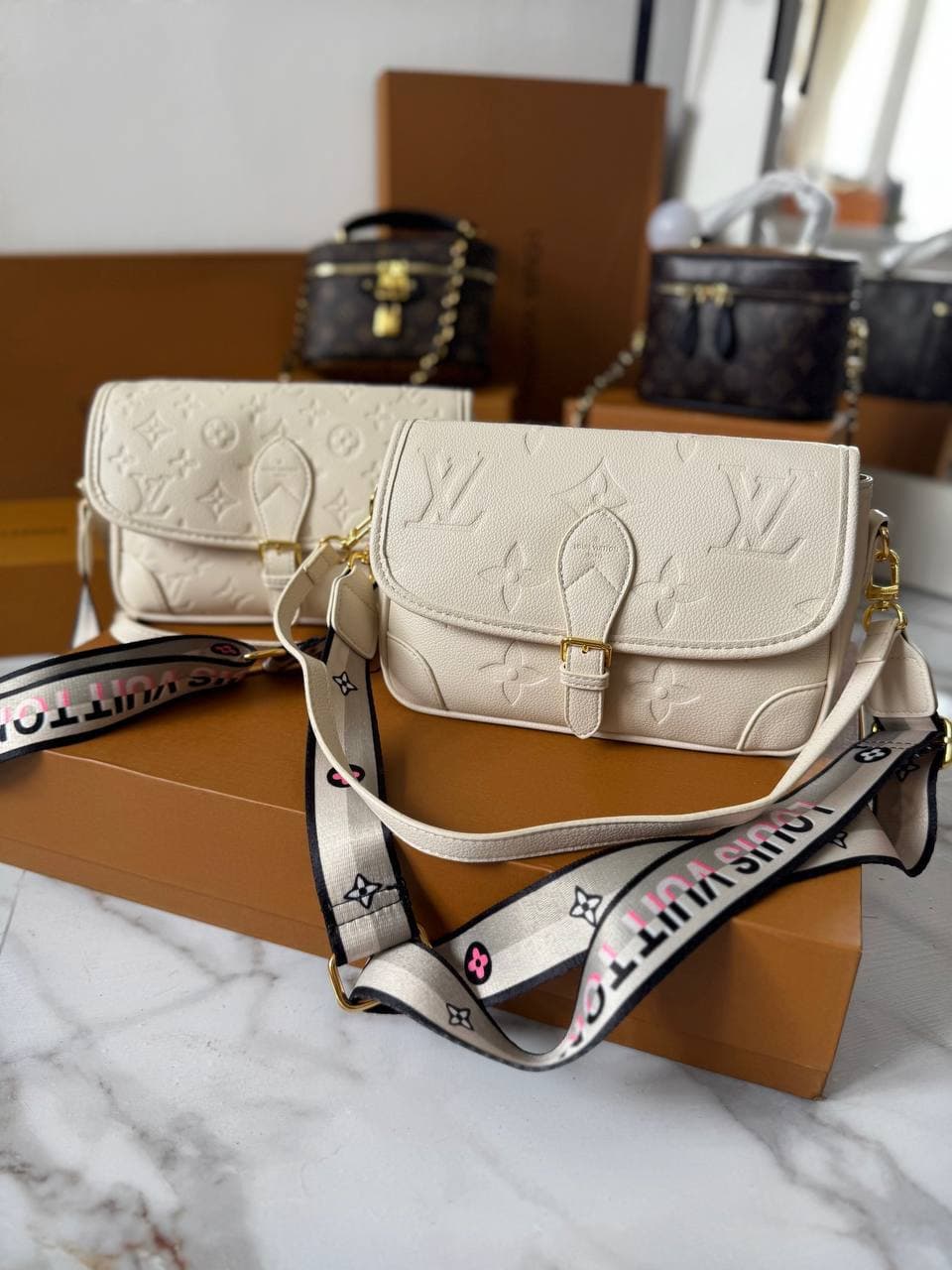 Louis Vuitton жіноча сумка